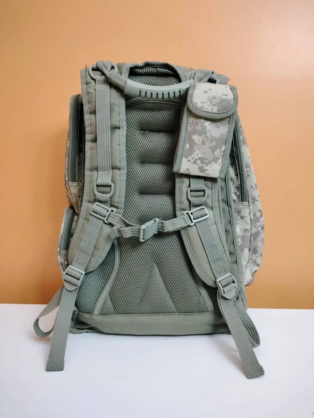 US Military MOLLE ACU Digital Camo 3-Day Assault Backpack Tactical Army Issue